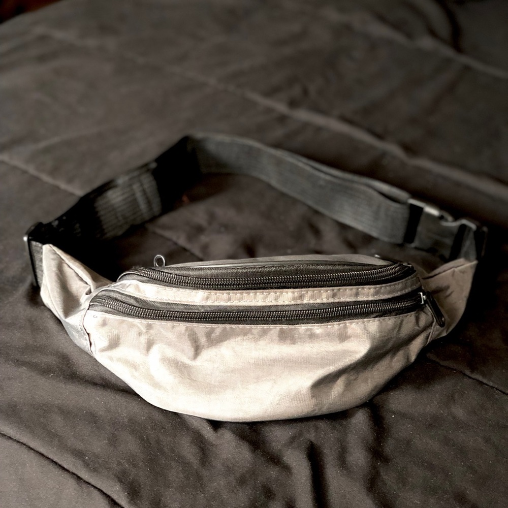 Fanny pack